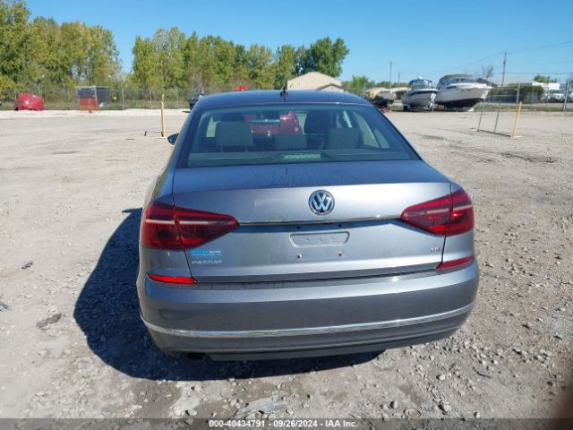 1VWAT7A39HC013155 Volkswagen Passat 1.8t S