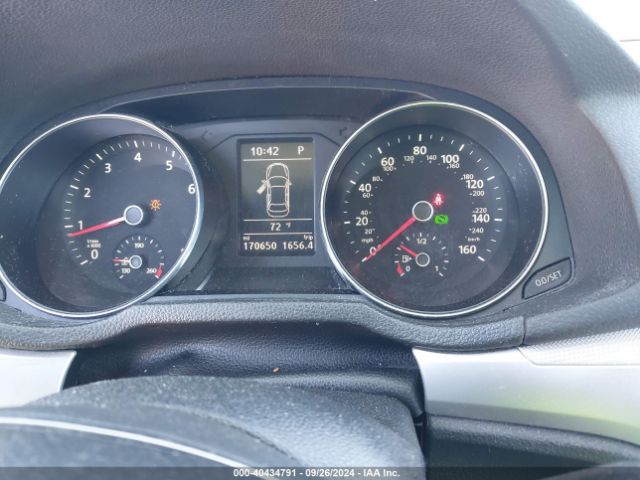 1VWAT7A39HC013155 Volkswagen Passat 1.8t S
