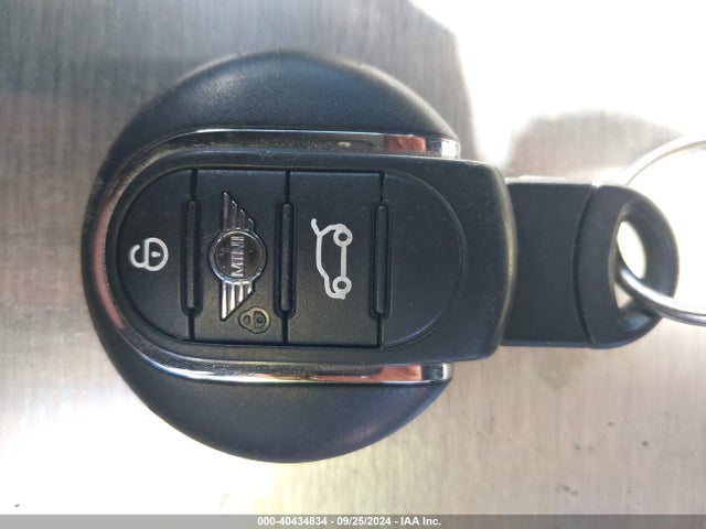 2022 MINI COUNTRYMAN WMZ23BR08N3N72289 Photo 10