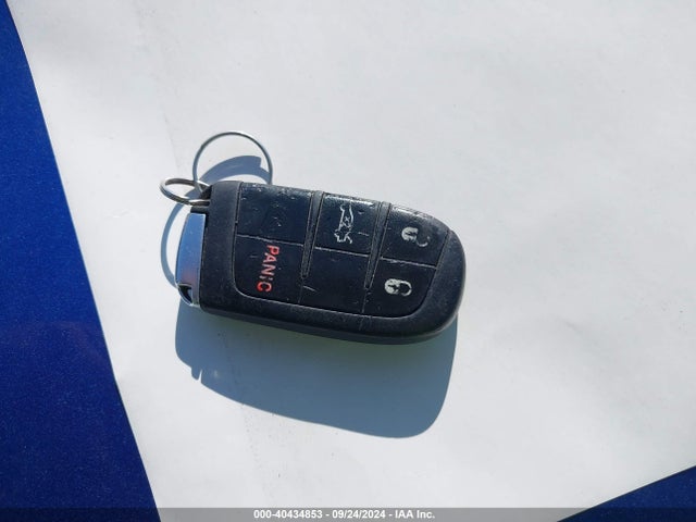 Chrysler 200 Limited 2015 1C3CCCAB3FN669207 Image 11