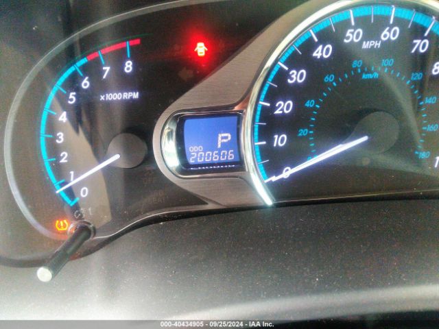 5TDYK3DC8ES441267 Toyota Sienna Xle V6 8 Passenger