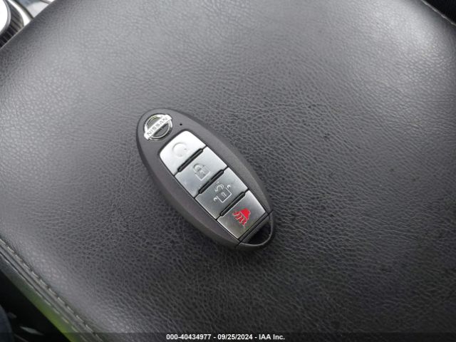 5N1DR2AM9LC640999 Nissan Pathfinder S 4wd