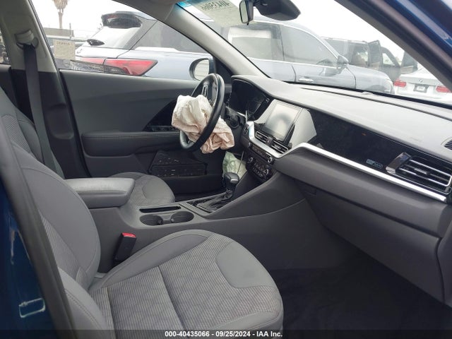 KIA Niro Lxs 2022 KNDCB3LC0N5545866 Image 5