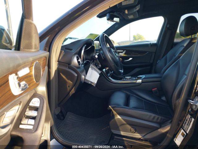 WDC0G4JB9KF487602 Mercedes-Benz GLC 300