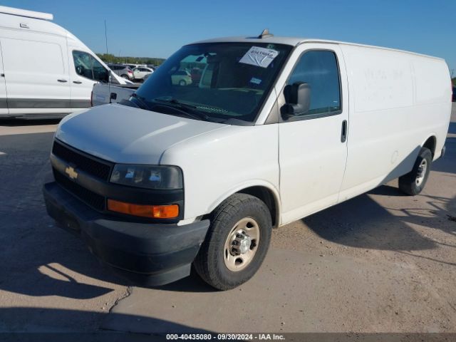 1GCWGBFG6J1172437 Chevrolet Express 2500 Work Van
