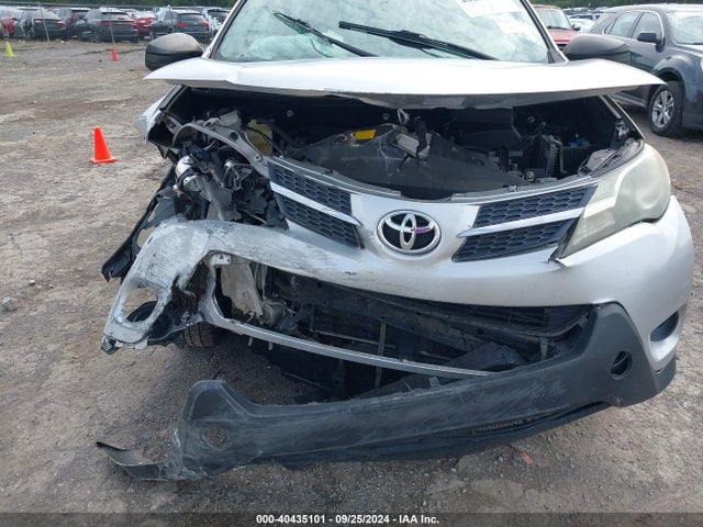 Toyota RAV4 LE 2014 2T3ZFREV9EW094039 Image 6