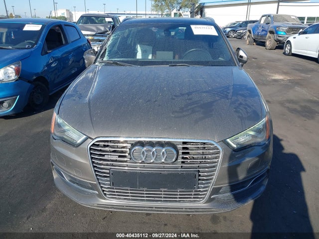 WAUTPBFF9GA107212 Audi A3 E-tron Premium Plus