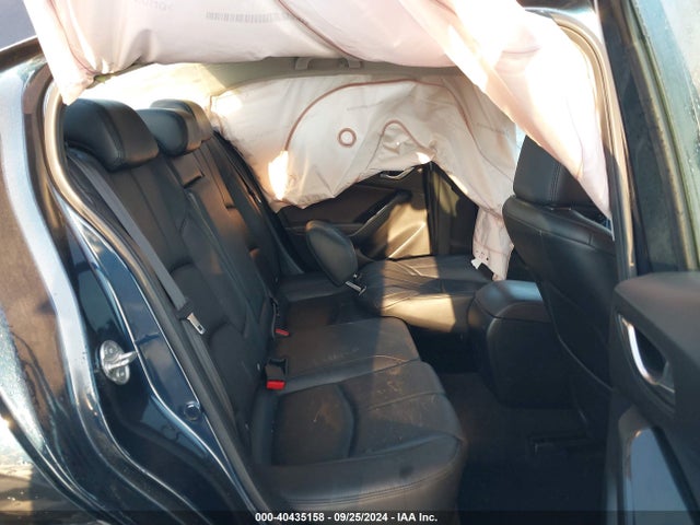 40435158 :رقم المزاد ، 3MZBN1V77HM151655 vin ، 2017 Mazda Mazda3 Touring مزاد بيع