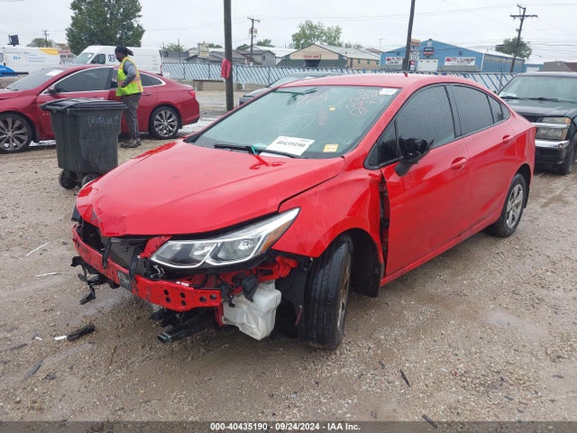 Chevrolet Cruze Ls Auto 2017 1G1BC5SM3H7179367 Image 2