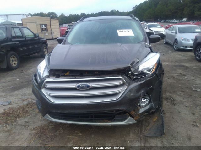 1FMCU0HD2JUC99926 Ford ESCAPE SEL