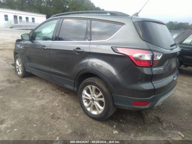 1FMCU0HD2JUC99926 Ford ESCAPE SEL