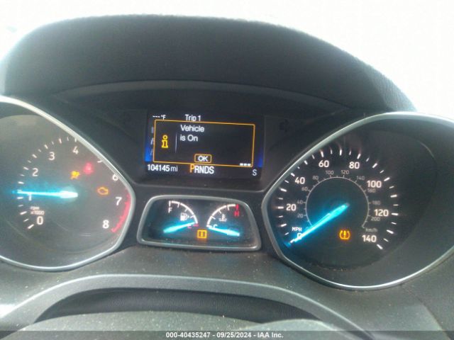 1FMCU0HD2JUC99926 Ford ESCAPE SEL
