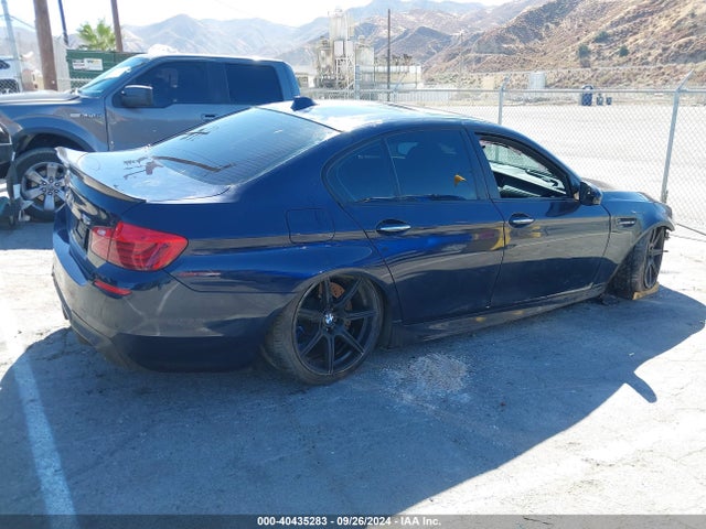 BMW M5 2014 WBSFV9C52ED593196 Image 4