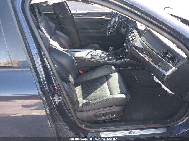 BMW M5 2014 WBSFV9C52ED593196 Image 5