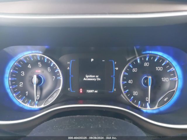 2C4RC1DG0LR265121 Chrysler Voyager Lxi
