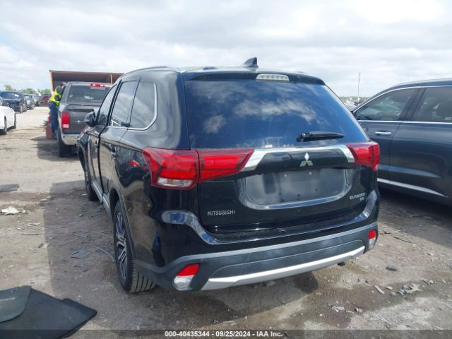 JA4AD3A39JJ000586 Mitsubishi Outlander Sel