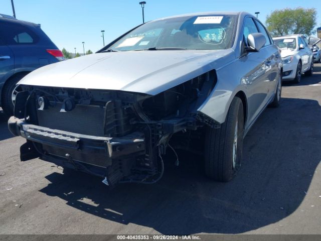 5NPE24AF8FH114611 Hyundai SONATA SE