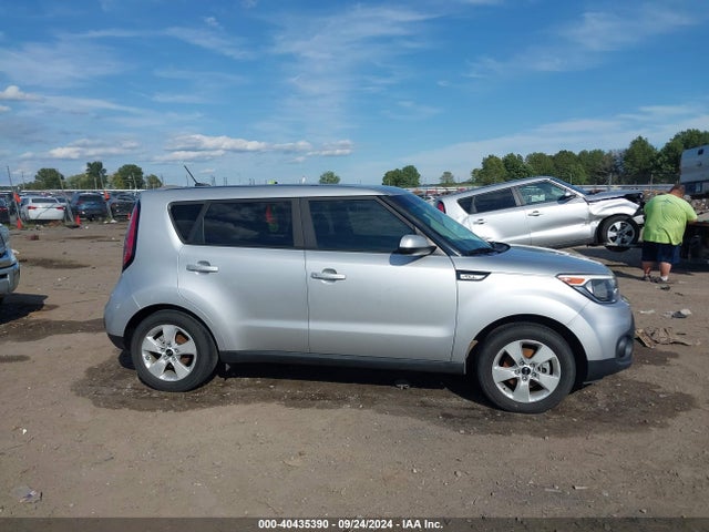 KIA Soul 2017 KNDJN2A22H7430990 Image 14