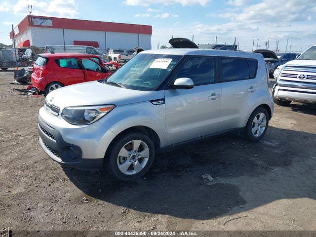 KIA Soul 2017 KNDJN2A22H7430990 Image 2