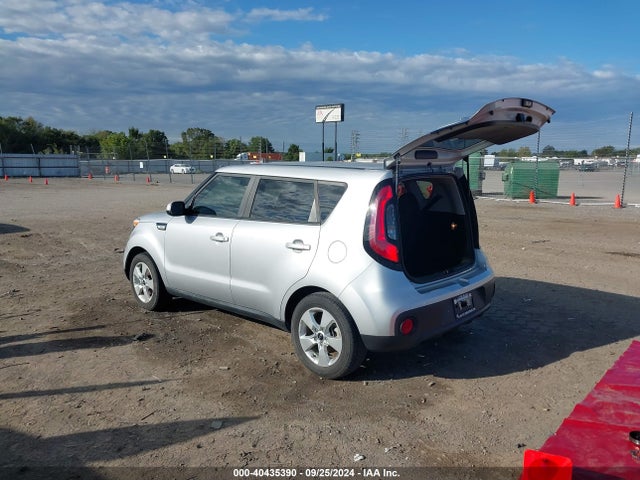 KIA Soul 2017 KNDJN2A22H7430990 Image 3