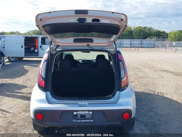 KIA Soul 2017 KNDJN2A22H7430990 Image 8