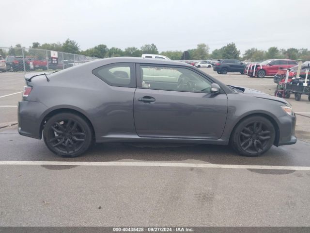 JTKJF5C74GJ022069 Scion TC