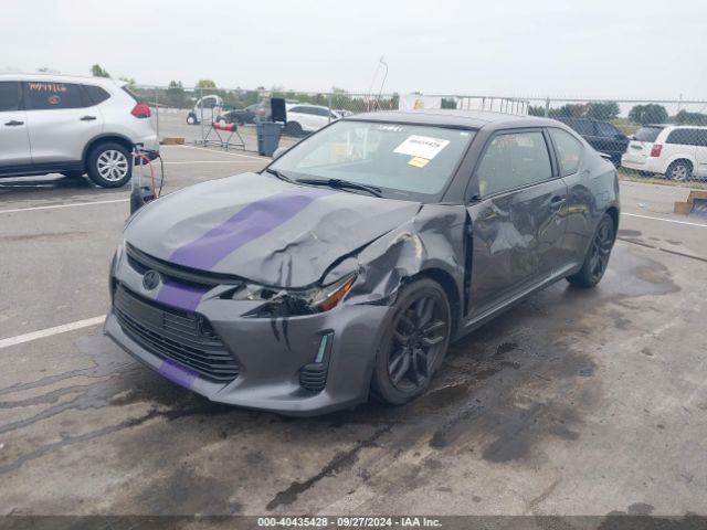 JTKJF5C74GJ022069 Scion TC
