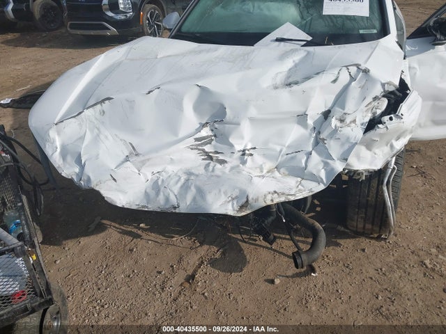 2017 AUDI A4 WAUKMAF49HN059377 Photo 5