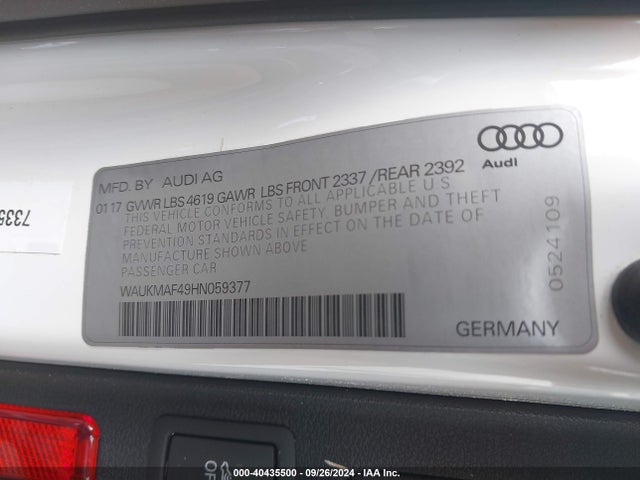 2017 AUDI A4 WAUKMAF49HN059377 Photo 8