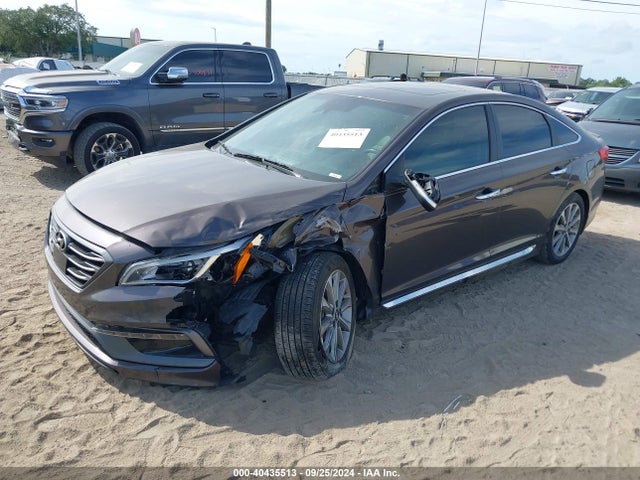 Hyundai Sonata Limited 2017 5NPE34AF6HH460687 Image 2