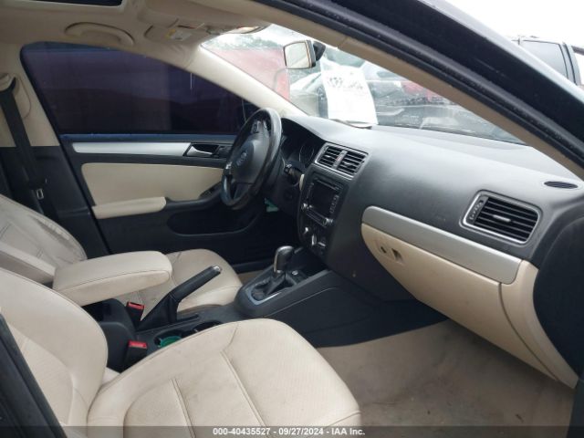 3VWD17AJ4EM441128 Volkswagen Jetta 1.8t Se