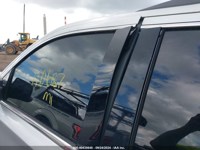 Chevrolet Suburban 1500 Ls 2015 1GNSKHKC2FR251042 Image 17