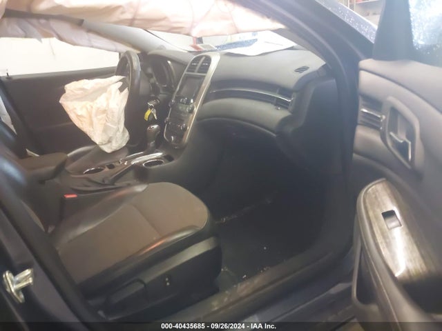 Chevrolet MALIBU 1LT 2015 1G11C5SL2FF207956 Image 5