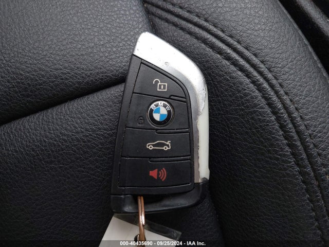 BMW X1 Sdrive28i 2019 WBXHU7C54K3H45509 Image 11