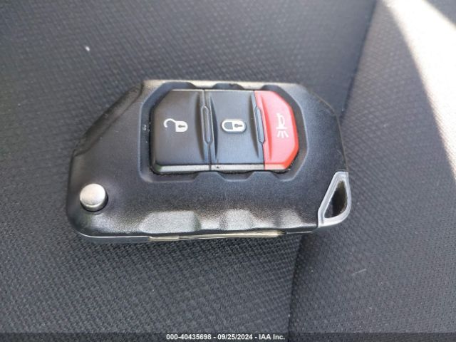 1C4HJXDG3KW576827 Jeep Wrangler Unlimited Sport S 4x4