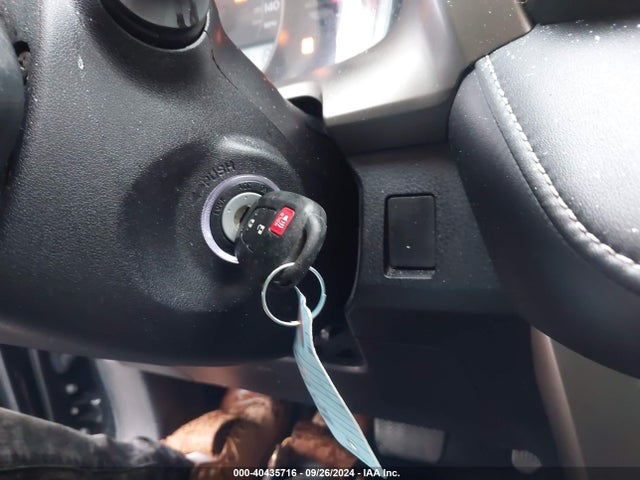 Toyota Rav4 Xle 2015 2T3RFREV7FW251097 Image 11