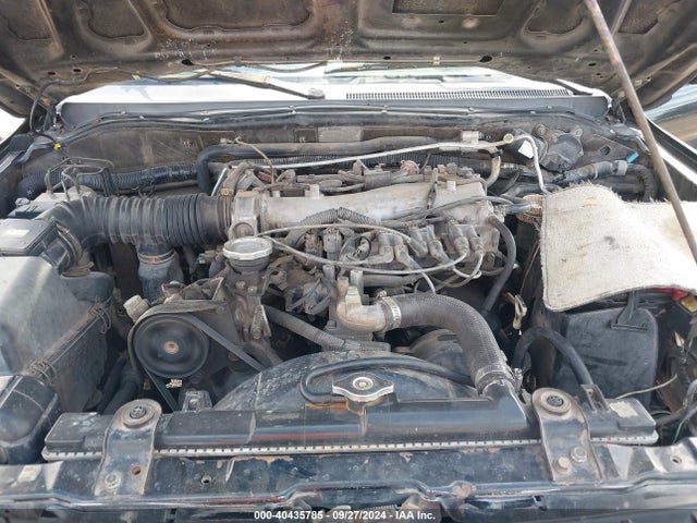 2002 MITSUBISHI MONTERO SPORT JA4MT41R82J034479 Photo 9