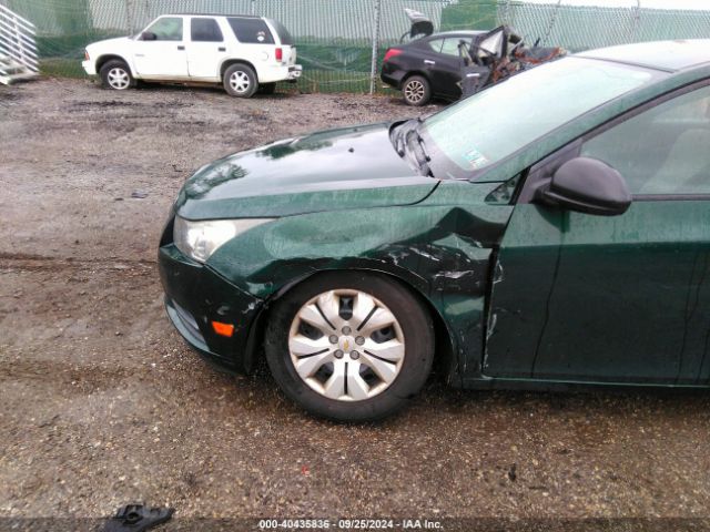 1G1PA5SH9E7203102 Chevrolet Cruze Ls Auto
