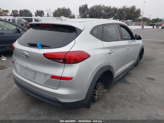 Hyundai TUCSON SE 2019 KM8J23A47KU855206 Image 4