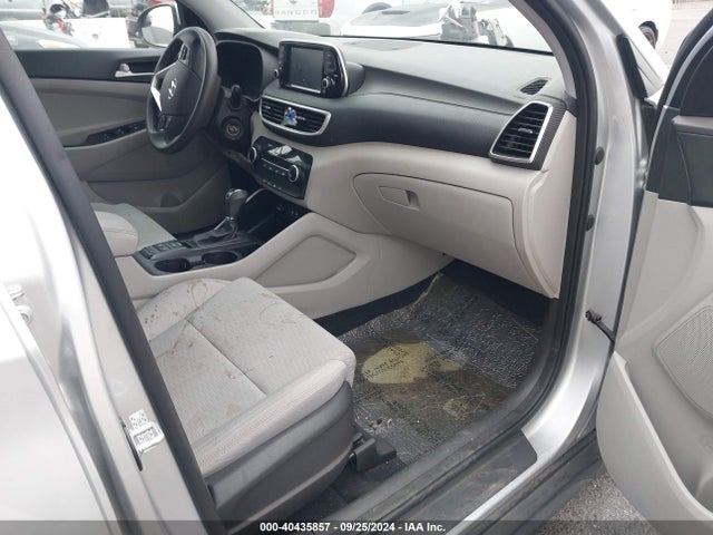 Hyundai TUCSON SE 2019 KM8J23A47KU855206 Image 5