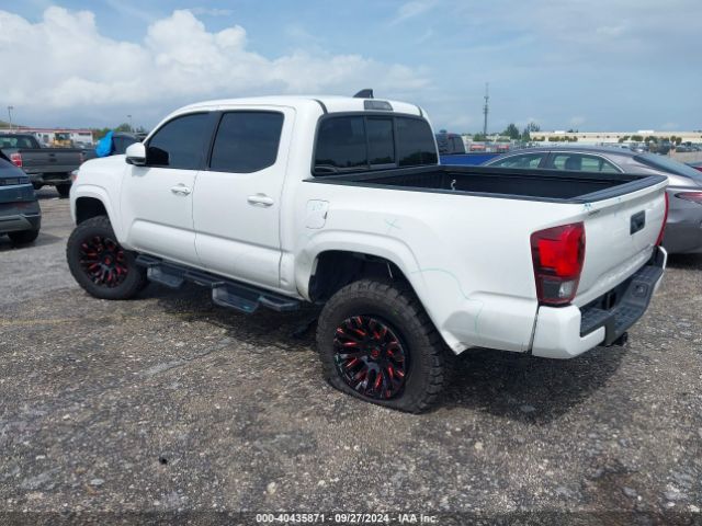 3TYAX5GN9MT015800 Toyota Tacoma Sr