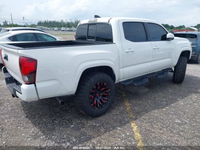 3TYAX5GN9MT015800 Toyota Tacoma Sr