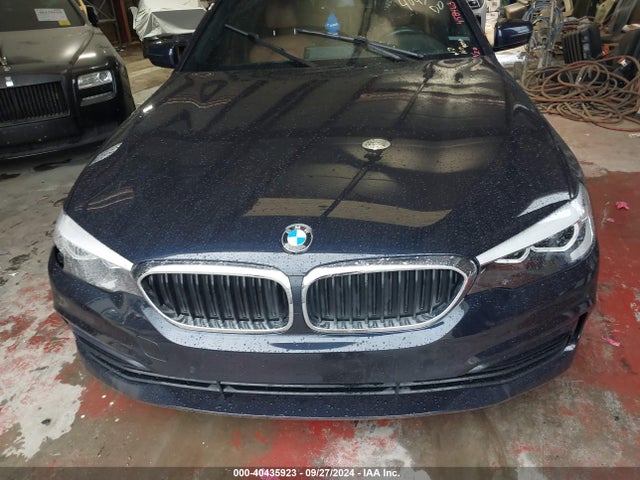 WBAJA7C34HG458463 BMW 530i Xdrive