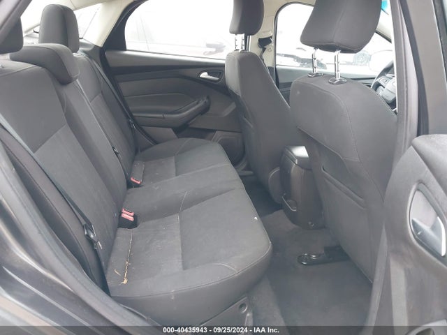 Ford FOCUS SE 2016 1FADP3F26GL369239 Image 8