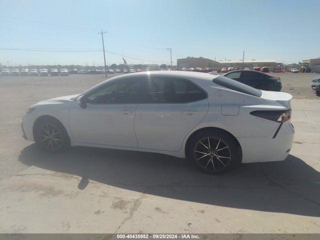 Toyota CAMRY SE 2022 4T1T11AK8NU668785 Image 14