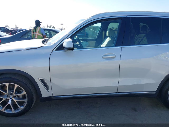 5UXCR6C02N9M01861 BMW X5 Xdrive40i
