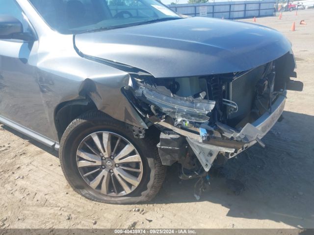 5N1DR2MM5JC615512 Nissan Pathfinder S