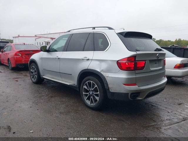 40435989 :رقم المزاد ، 5UXZV8C58BL419650 vin ، 2011 Bmw X5 Xdrive50i مزاد بيع