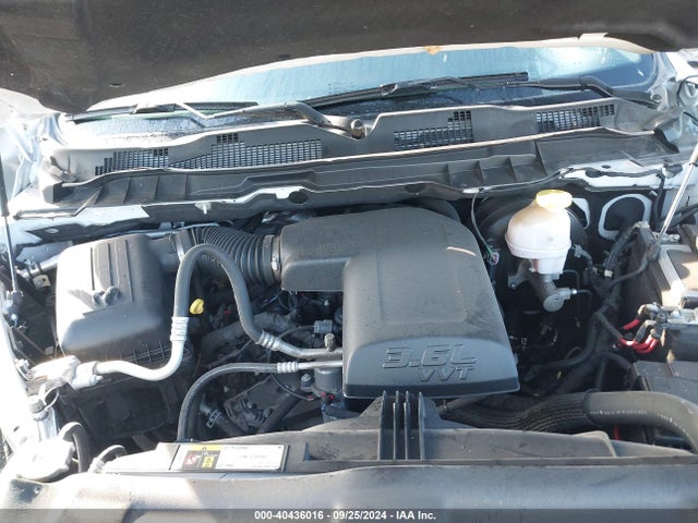 1C6RR7LG7PS516652 RAM 1500 Classic Slt  4x4 5'7 Box