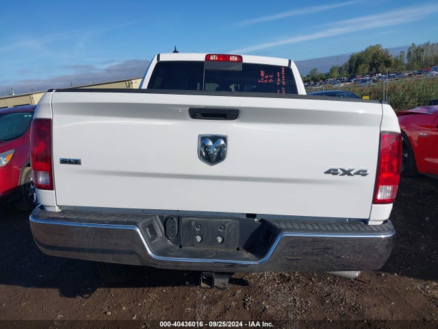 1C6RR7LG7PS516652 RAM 1500 Classic Slt  4x4 5'7 Box